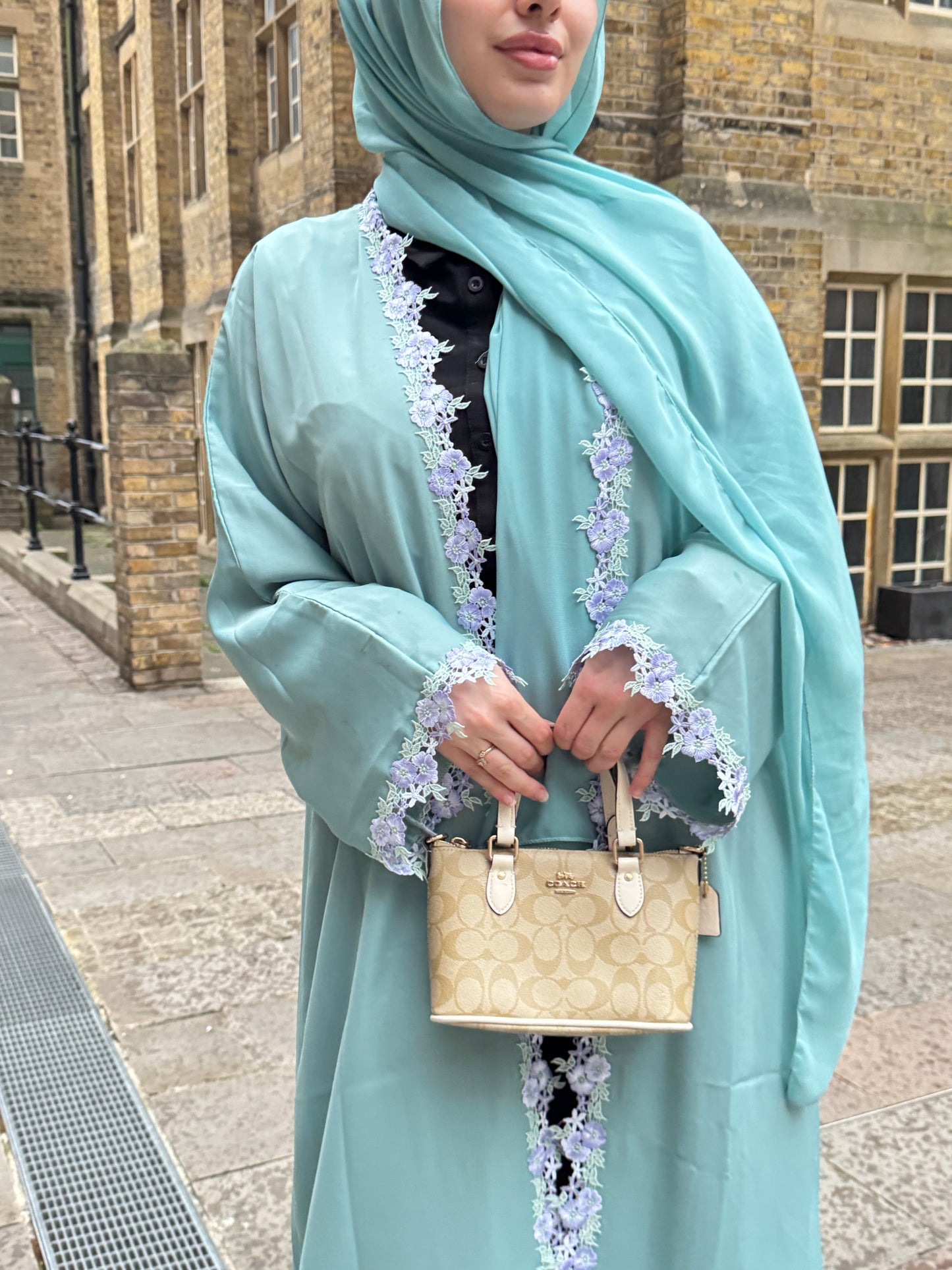 Yasmin Abaya