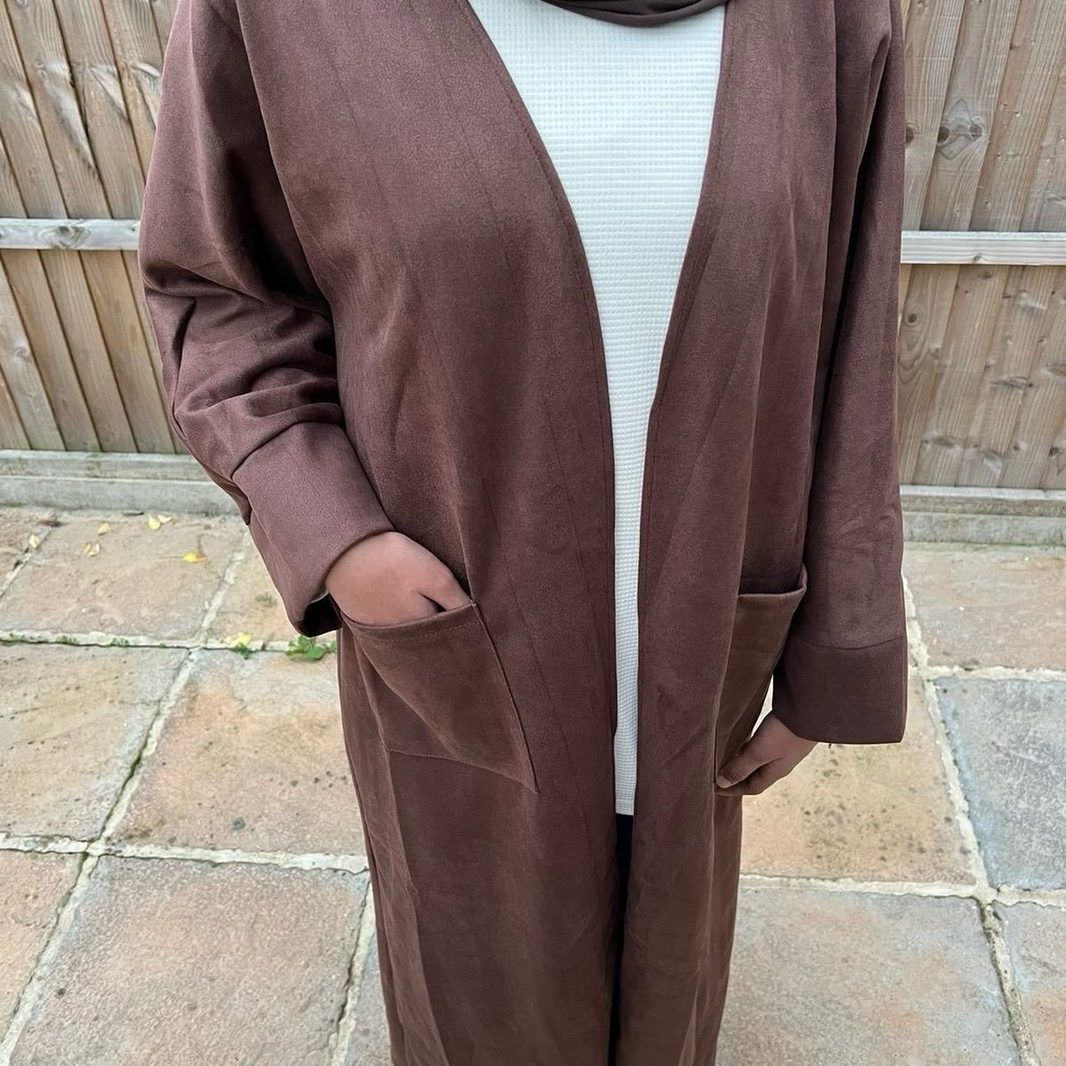 Huda abaya